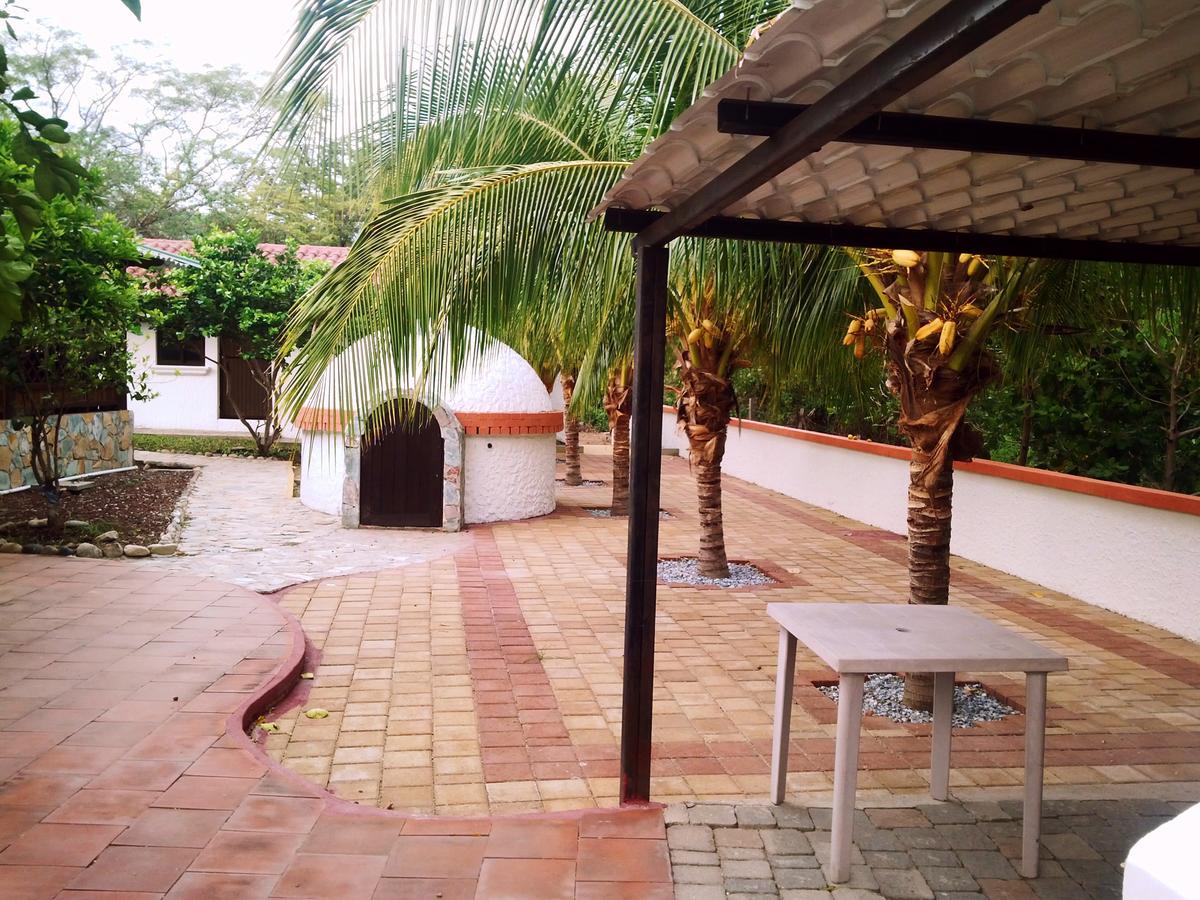 Hotel Hacienda El Pedregal à Estanzuela Extérieur photo