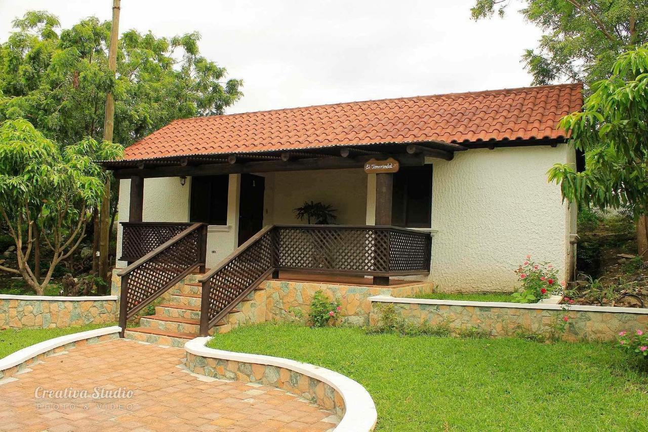 Hotel Hacienda El Pedregal à Estanzuela Extérieur photo